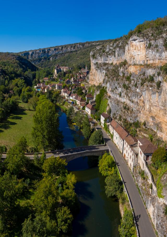 Vue aérienne de Cabrerets