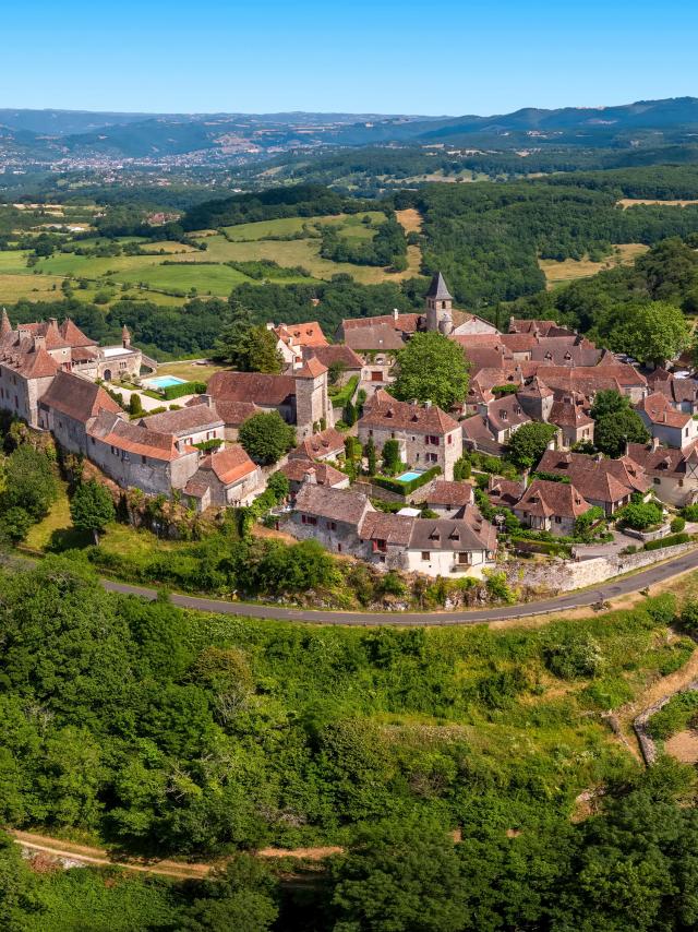 Vue aérienne de Loubressac