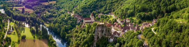 Vue aérienne de Saint-Cirq-Lapopie