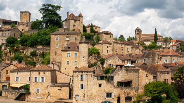 Vue sur Puy l'Evêque