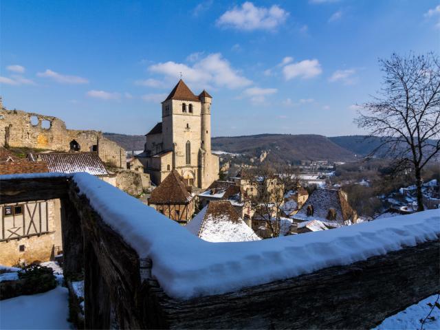 Saint Cirq Lapopie sous la neige