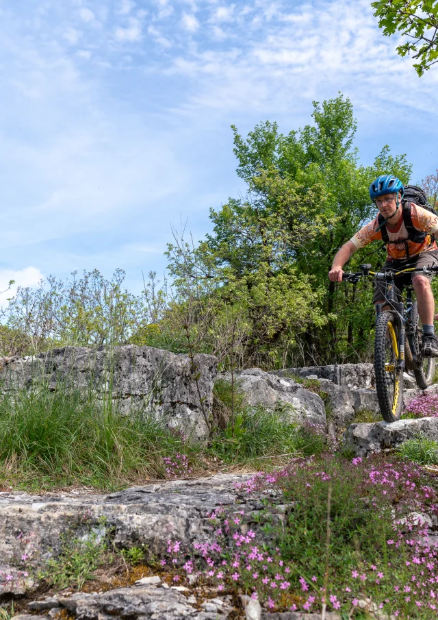 Tour du Lot à VTT - Etape Figeac Lalbenque