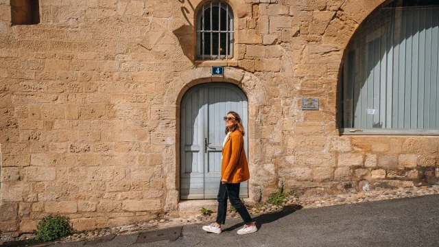 Balade Dans Les Ruelles De Gourdon © Maxime Audouard Lot Tourisme 20230415 114823