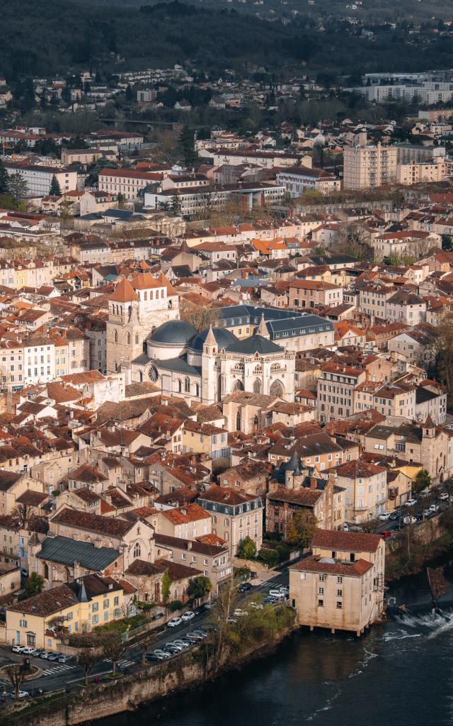 Vue sur Cahors depuis le Mont Saint Cyr