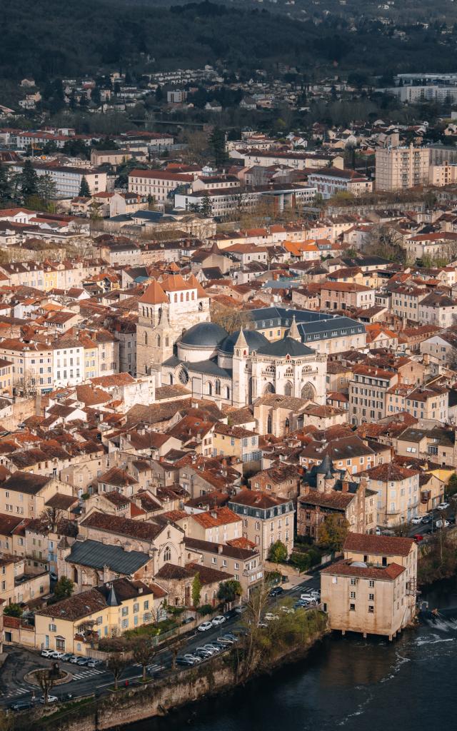 Vue sur Cahors depuis le Mont Saint Cyr