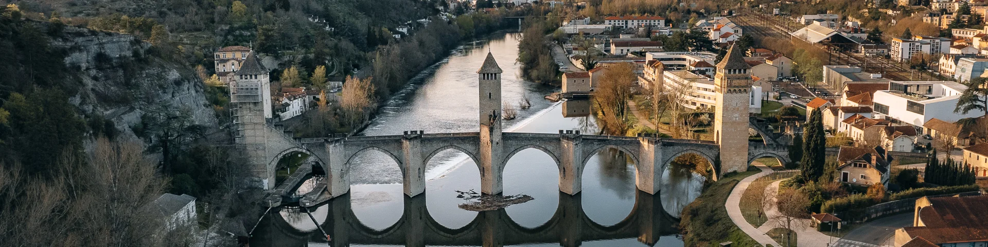 Vue aérienne du Pont Valentré