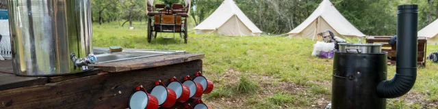 Les équipement du campement Nomades des Terres