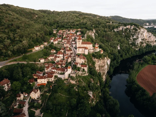 Saint-cirq vu du ciel
