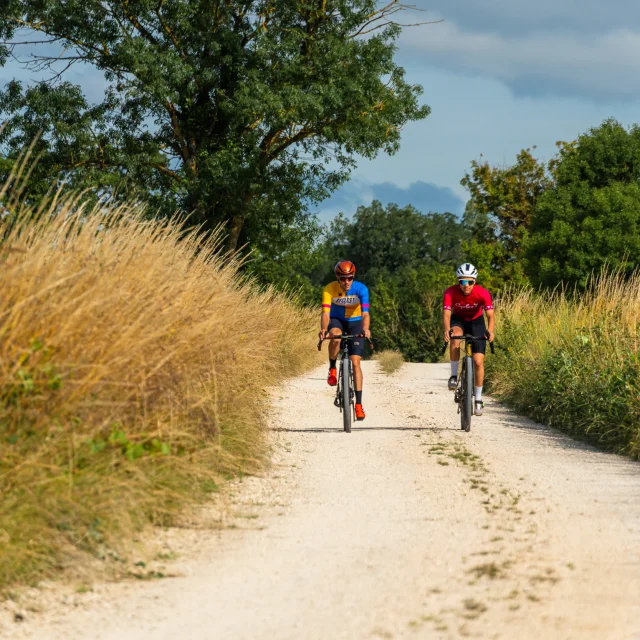 Vélo gravel à Lalbenque