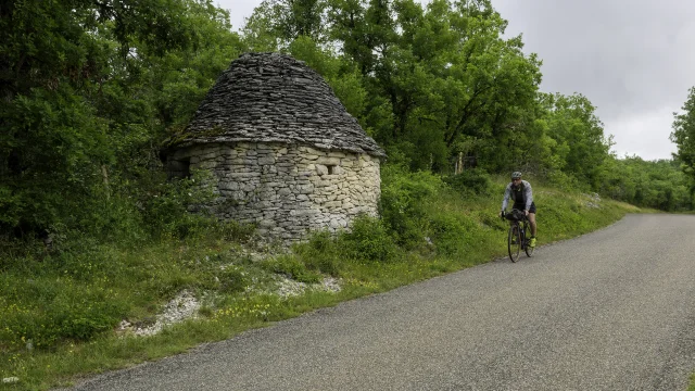 Caselle Sur Le Circuit Boucle De Figeac A Velo G. Condat I Trekkings 88