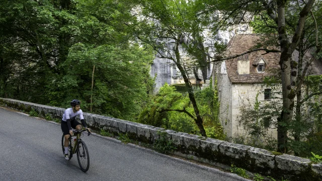 Vallee Du Cele Boucle De Figeac A Velo G. Condat I Trekkings 96
