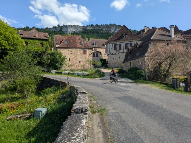 Arrivée à Autoire