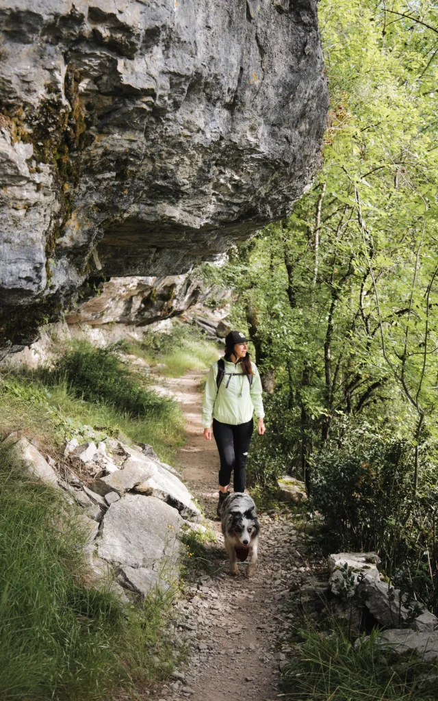 Randonnée sur le sentier des Anlgais à Brengues