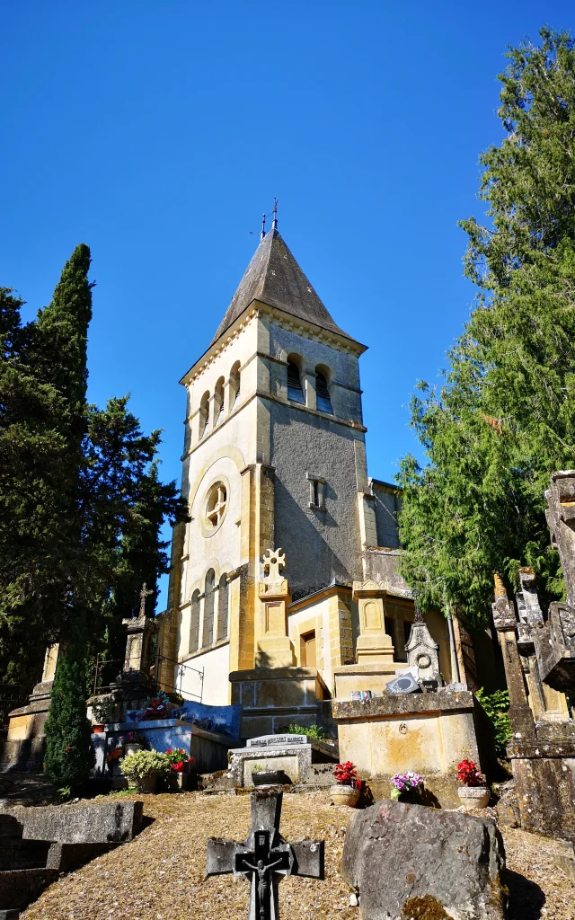 Eglise à Cazals