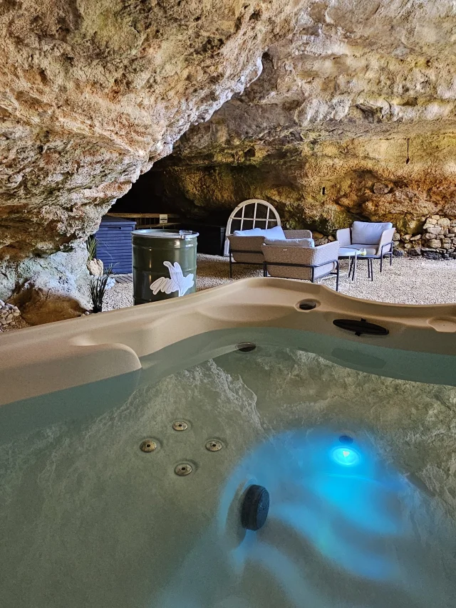 Chambre d'hôte insolite Milharoc - Aude Leconte Lot Tourisme