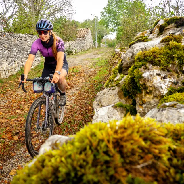 Gravel sur les causses du Quercy - Lalbenque