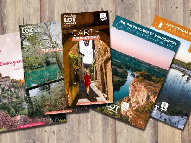 260108 Mockup Brochures 2026