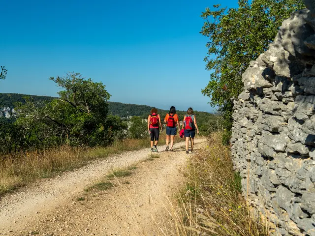 Randonnée du Rocher Pointu à Saint-Géry