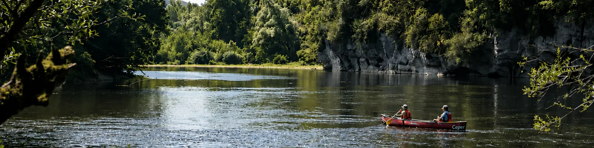 Canoe sur la vallée de la Dordogne
