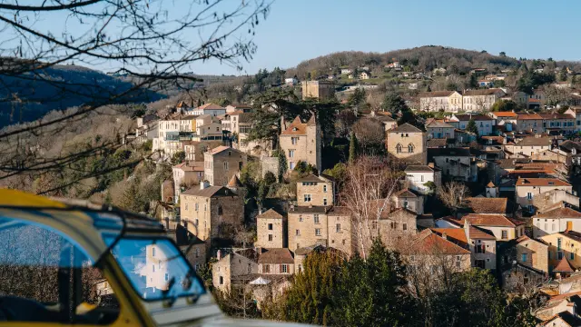 Balade rétro en 2CV avec le Domaine de la Paganie