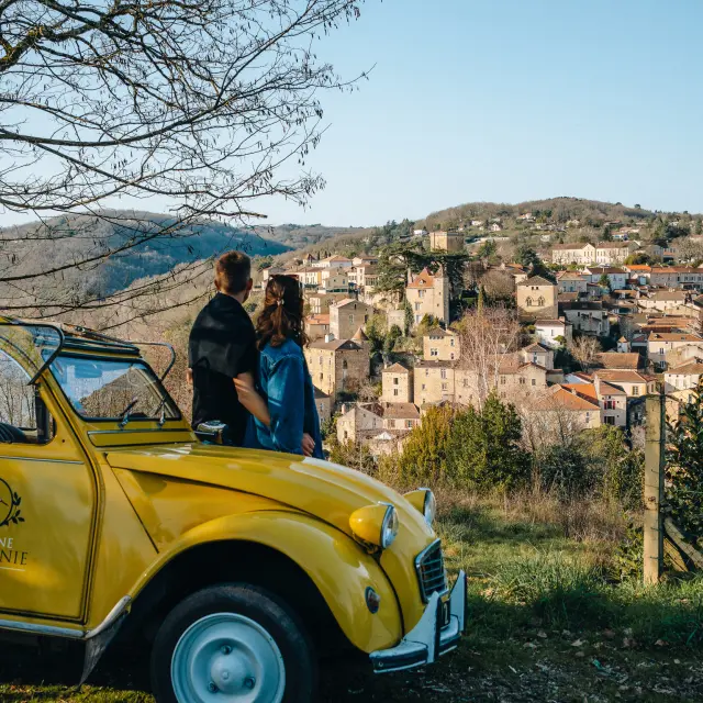 Découverte de Puy l'Evêque en 2CV