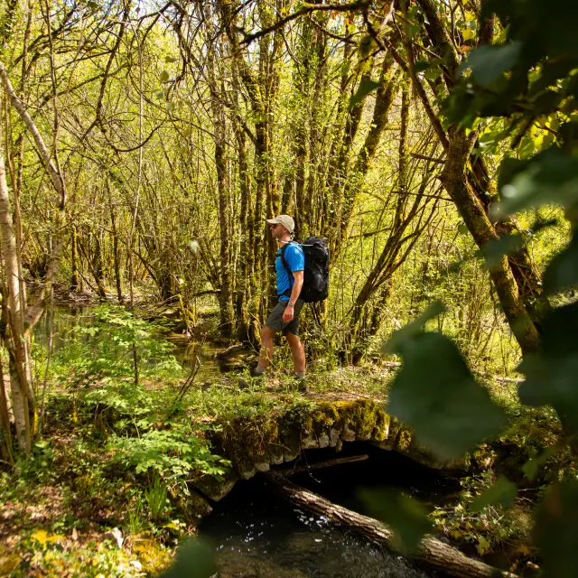Randonnée dans la vallée du Vers sur le GR46