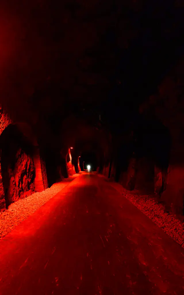 Tunnel de Coudoulous - voie verte Bouziès