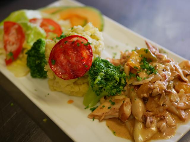 Assiette de chipirons au Roi Albert à Lourdes