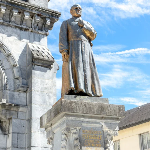 Eglise Paroissiale E.dussarps Tourismelourdes 2025 11
