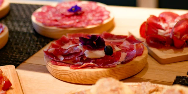 Maison Du Jambon