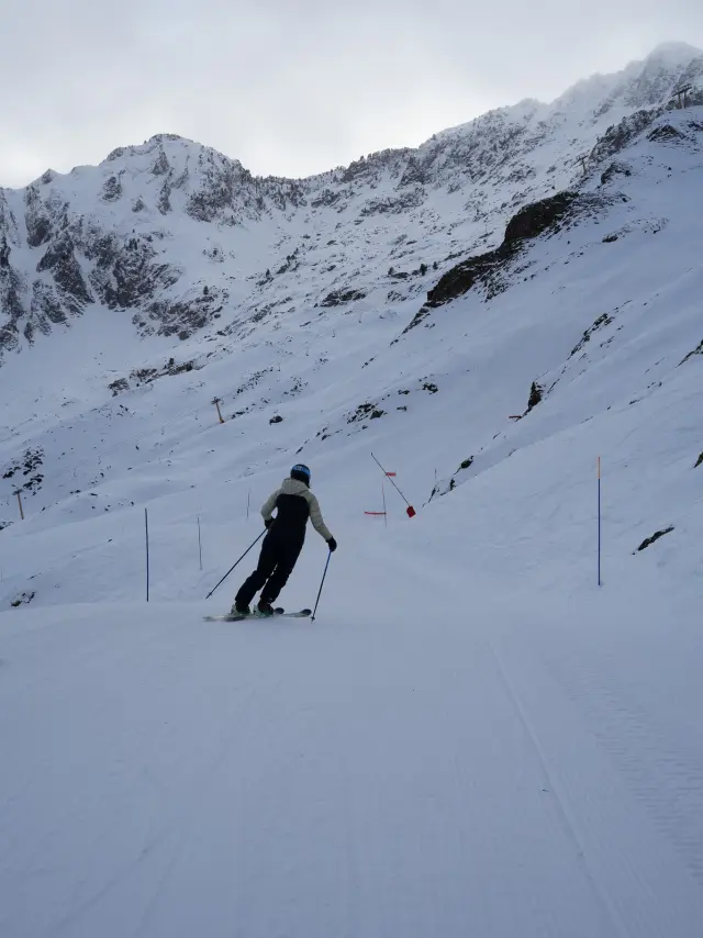 260106 Ski Cat Luztourisme N.imbert 44