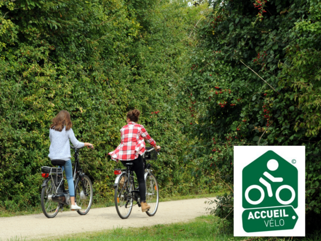 Photo Voie Verte Et Logo Accueil Vélo 2