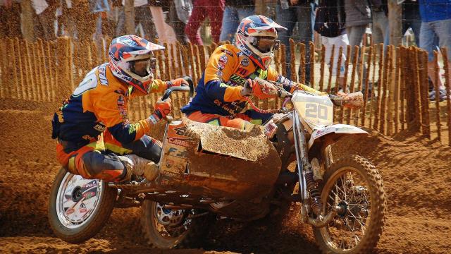Side Car Cross