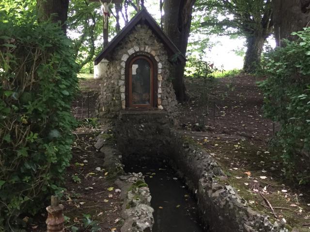 La Fontaine St Viventien St Vincent Des P