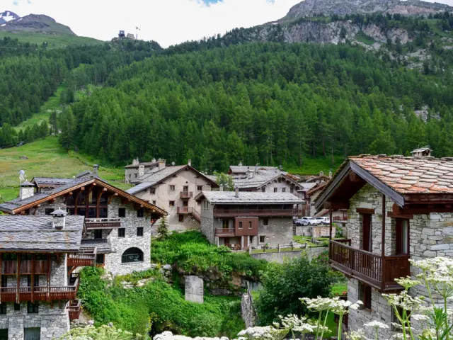 Le Fornet 24338 Mairie De Val D Isere Claire Raveneau Montagnon 1200px