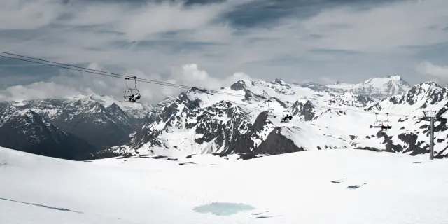 Glacier Du Pisaillas Ski D Ete 9229 Val D Isere Tourisme Yann Allegre 1200px