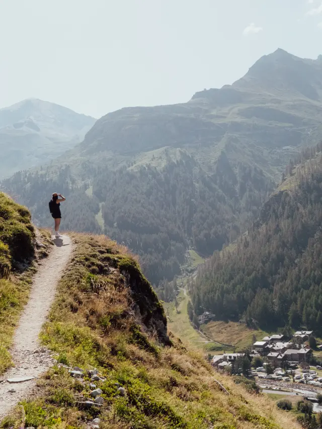 Randonnee Sur Le Sentier Des Balcons 24933 Val D Isere Tourisme Elisa Vercueil
