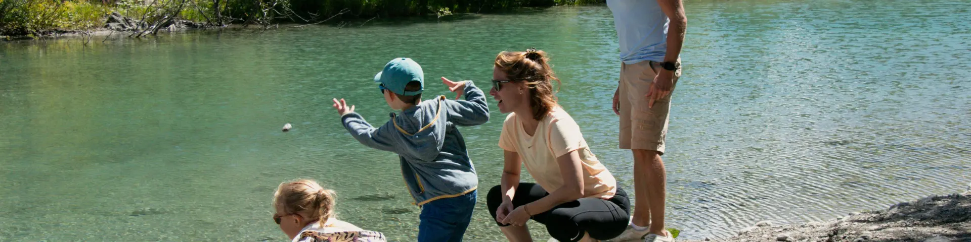 Balade Des Sources En Famille 24723 Val D Isere Tourisme Esther Vittot