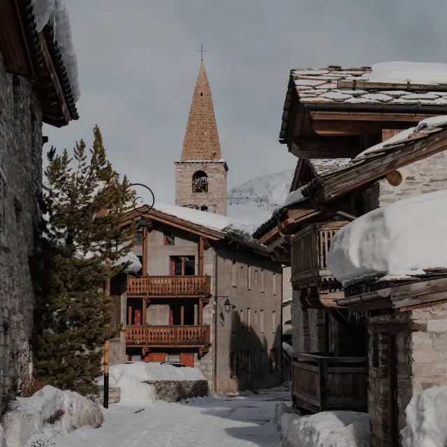 Le Village Sous La Neige 6941 Val D Isere Tourisme Yann Allegre