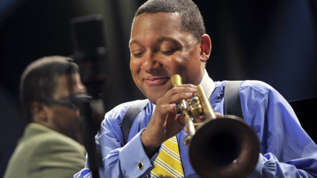 marciac-chapiteau-marsalis-faustine-francis-vernhet.jpg