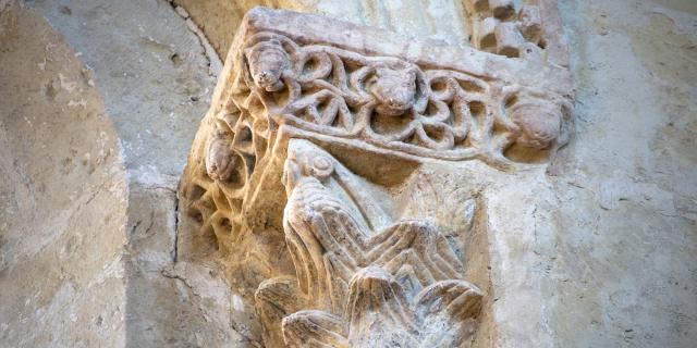 saint-mont-eglise-chapiteau-pierre-meyer.jpg