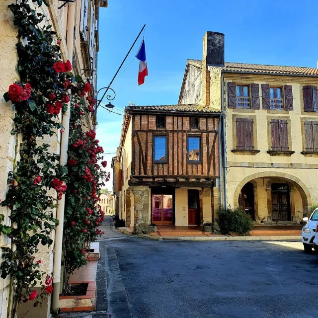 Instagram #plaisancedugers