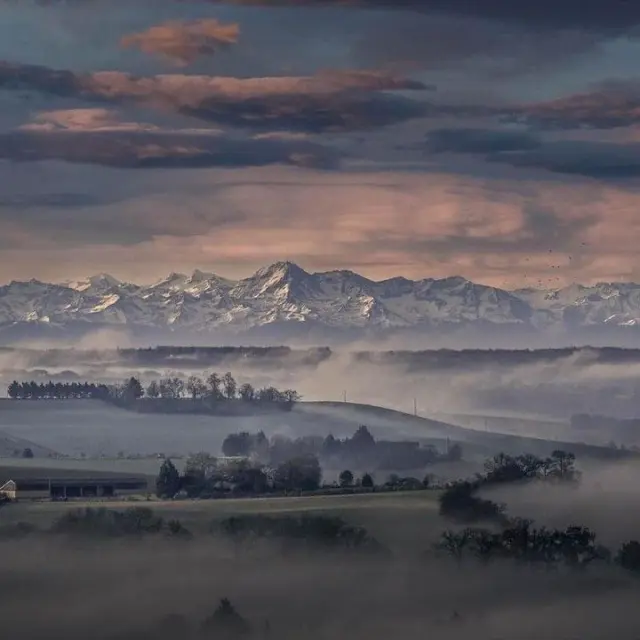 Instagram #exploremongers