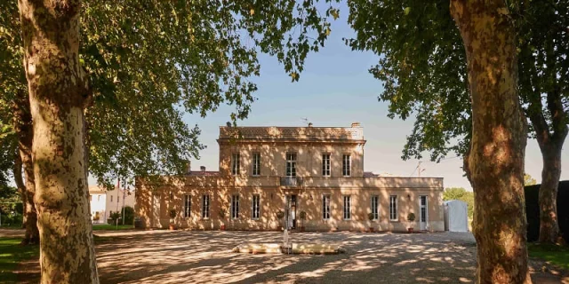 Chateau Haut Breton Larigaudiere