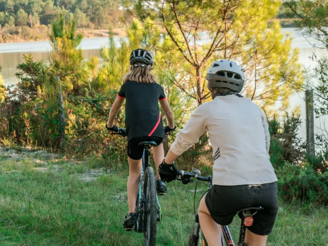 A vélo avec Margaux Médoc Tourisme