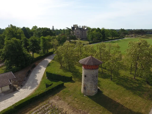 Château Lanessan -Musee Du Cheval