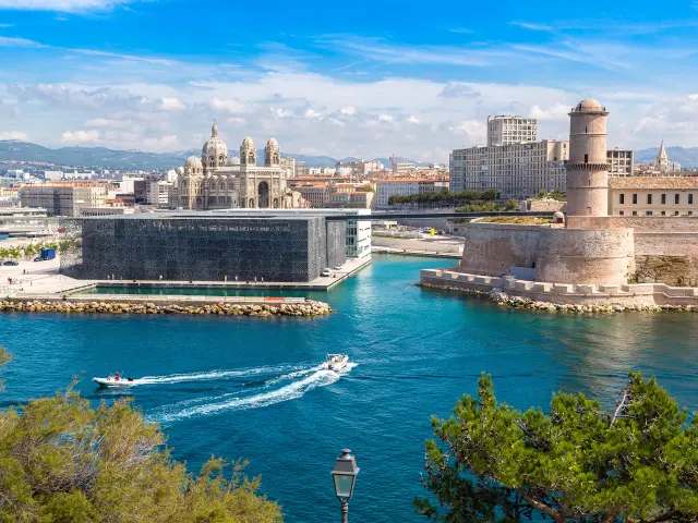 Le Mucem et le Fort Saint Jean à Marseille