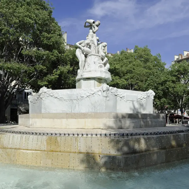 Fontaine Des Danaides