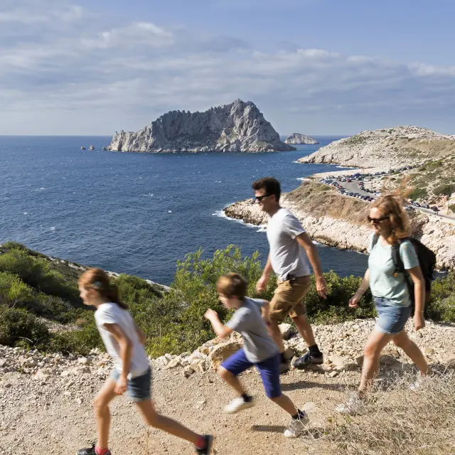 Callelongue calanques en famille à marseille