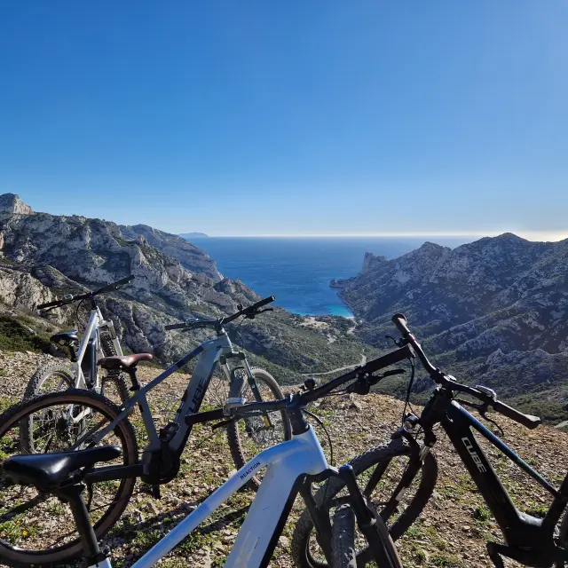 Vélos au col de sormiou